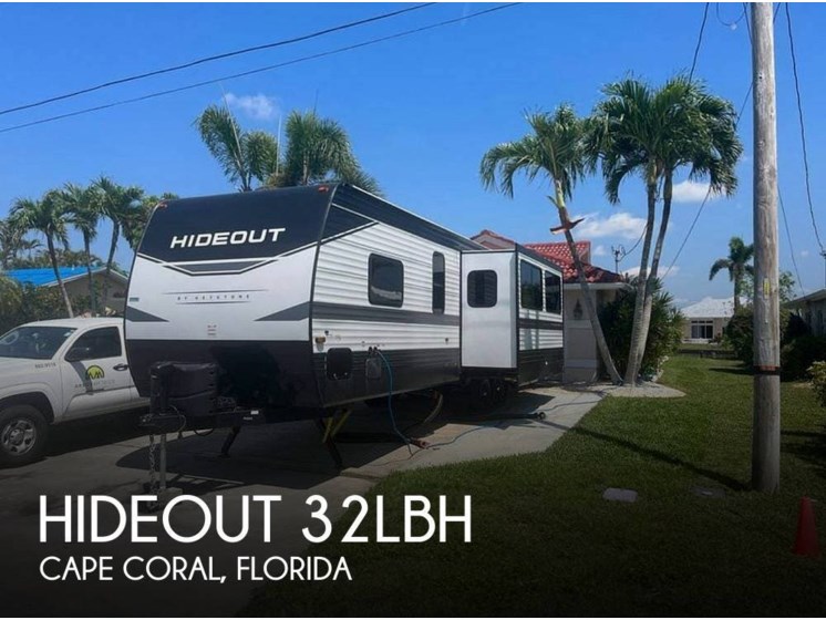 Email now about this 2022 Keystone Hideout 32LBH! Used 2022 Keystone Hideout 32LBH available in Cape Coral, Florida
