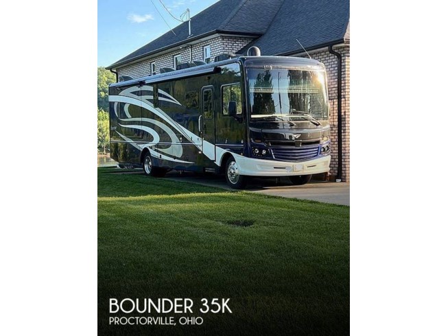 Used 2018 Fleetwood Bounder 35K available in Proctorville, Ohio