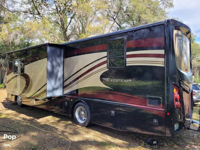 2013 Fleetwood Excursion 33A - Used Diesel Pusher For Sale by Pop RVs in Tampa, Florida