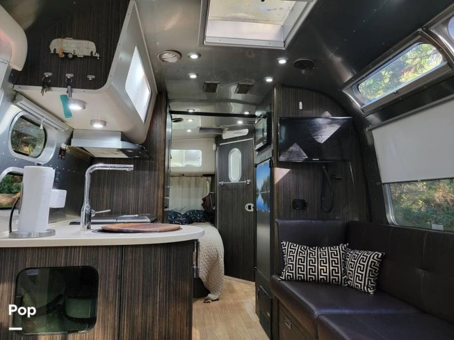2017 International Signature 23D by Airstream from Pop RVs in La Conner, Washington