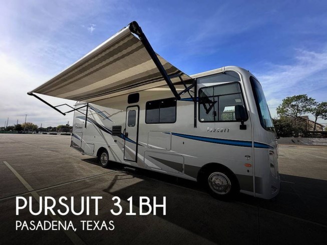 Used 2022 Coachmen Pursuit 31BH available in Pasadena, Texas