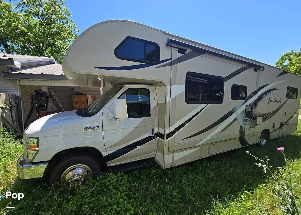 Contact us now about this 2018 Thor Motor Coach Four Winds 30D! 2018 Four Winds 30D by Thor Motor Coach from Pop RVs in Eastland, Texas
