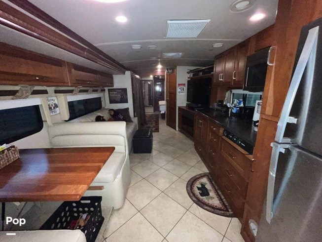 2014 Solei 38R by Itasca from Pop RVs in Oregon City, Oregon
