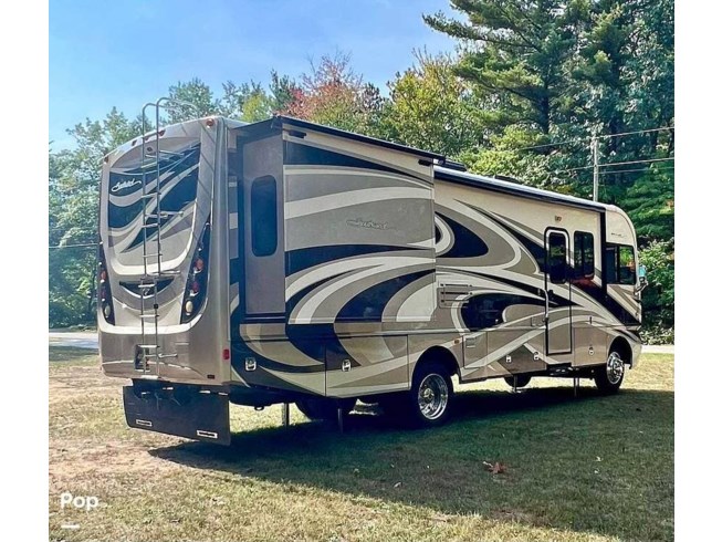 2011 Fleetwood Southwind 32VS - Used Class A For Sale by Pop RVs in Dorr, Michigan