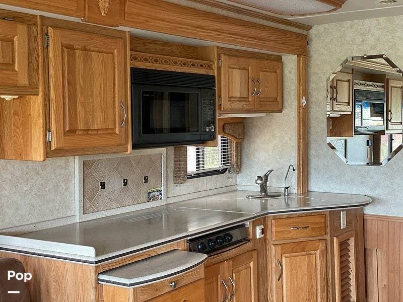 Used 2007 Monaco RV Diplomat 40SFT available in Ewing, New Jersey
