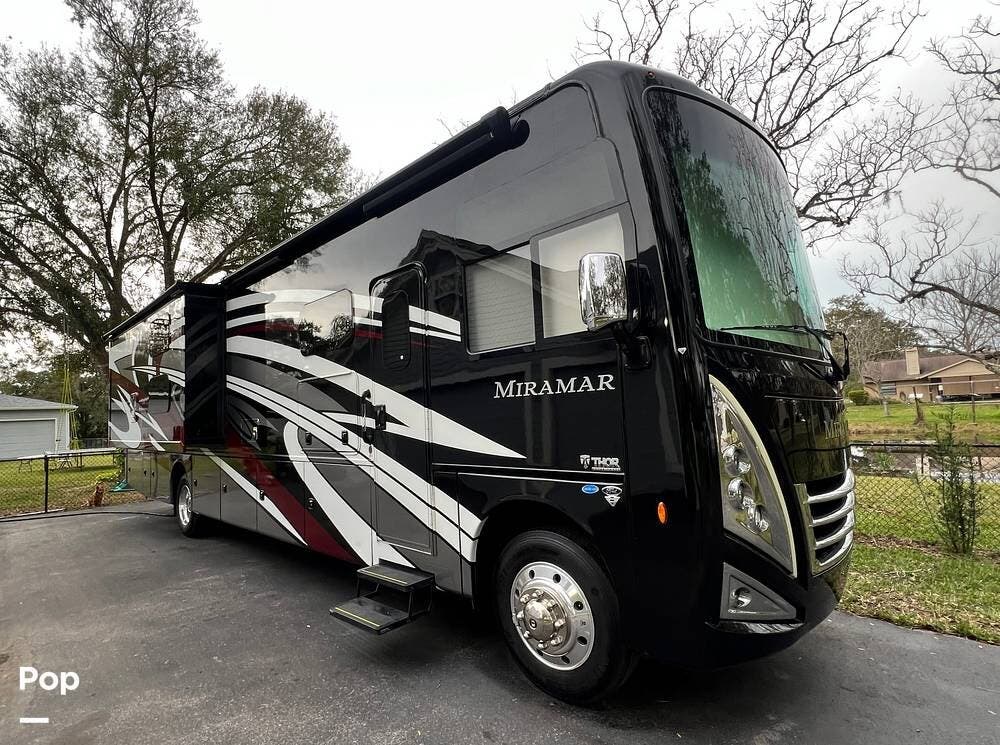 Contact us now about this 2023 Thor Motor Coach Miramar 37.1! 2023 Miramar 37.1 by Thor Motor Coach from Pop RVs in Odessa, Florida