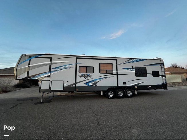 2018 Forest River Vengeance 422V12-6 - Used Toy Hauler For Sale by Pop RVs in Clovis, New Mexico