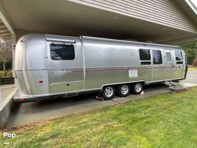 2002 Airstream Classic Limited 34 - Used Travel Trailer For Sale by Pop RVs in Maple Valley, Washington