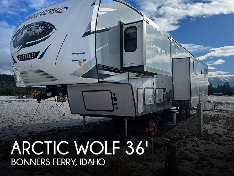 Used 2022 Cherokee Arctic Wolf 3660 Suite available in Bonners Ferry, Idaho
