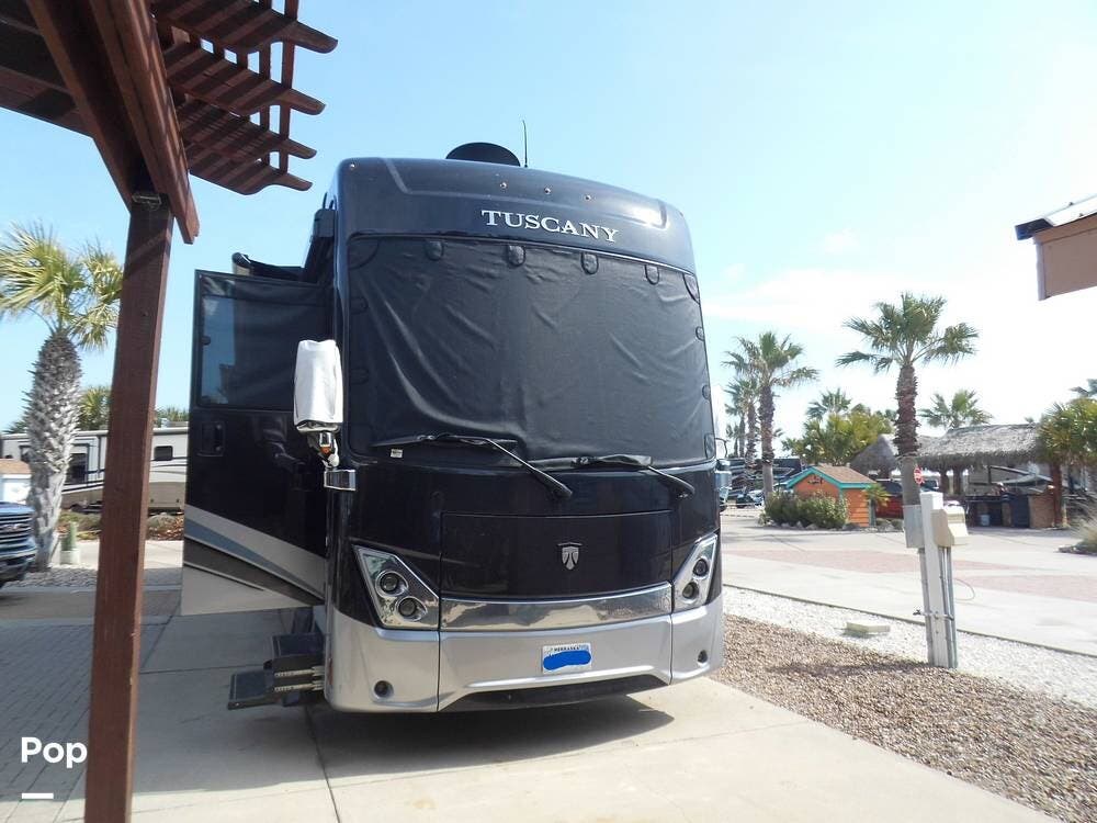 Used 2018 Thor Motor Coach Tuscany 38SQ available in Papillion, Nebraska