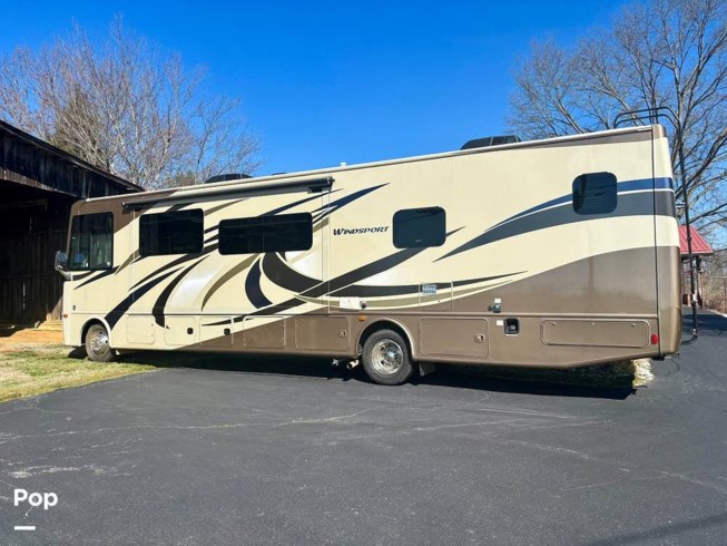 2017 Thor Motor Coach Windsport 35M - Used Class A For Sale by Pop RVs in Johnson City, Tennessee