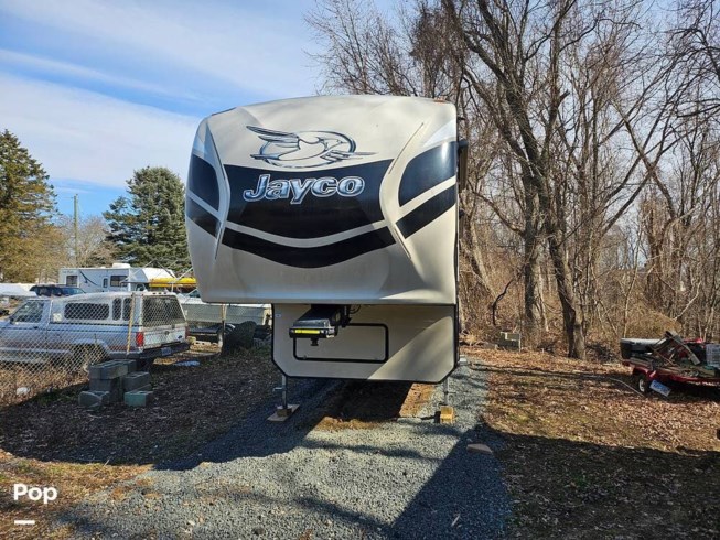 2015 Pinnacle 31RETS by Jayco from Pop RVs in East Hartford, Connecticut