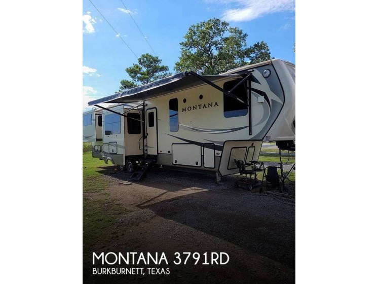Used 2018 Keystone Montana 3791RD available in Burkburnett, Texas