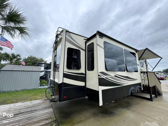 2020 Keystone Alpine 3401RS - Used Fifth Wheel For Sale by Pop RVs in Bushnell, Florida