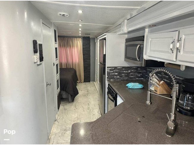 2010 Forest River Georgetown 337DS - Used Class A For Sale by Pop RVs in Fort Worth, Texas