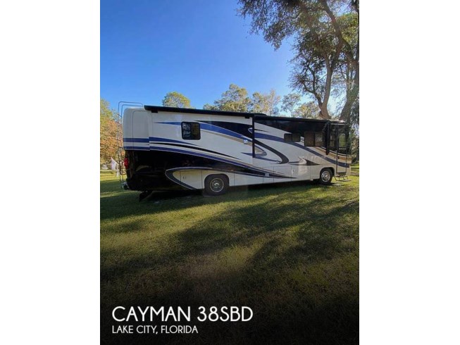 Used 2009 Monaco RV Cayman 38SBD available in Lake City, Florida
