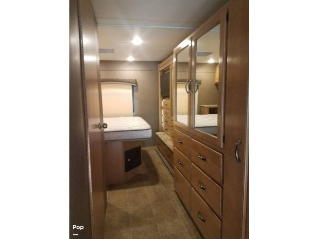 2017 Thor Motor Coach Chateau 31W - Used Class C For Sale by Pop RVs in Cypress, Texas