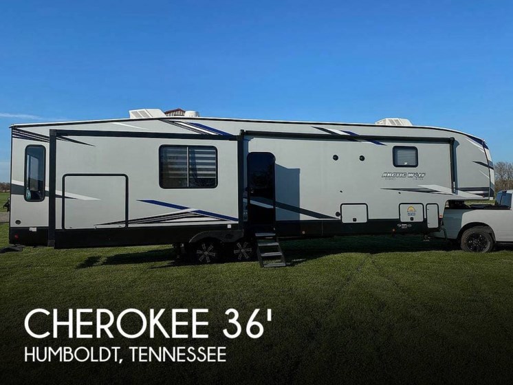 Used 2021 Cherokee Arctic Wolf 3660SUITE available in Humboldt, Tennessee