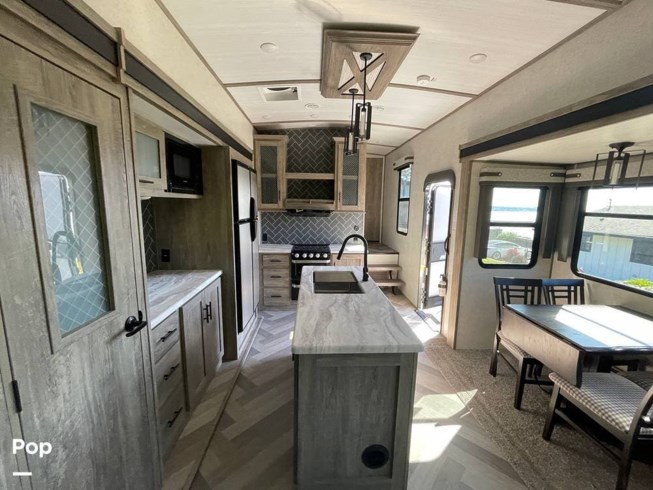 2021 Forest River Salem Hemisphere 338BAR - Used Fifth Wheel For Sale by Pop RVs in Des Moines, Washington