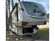 Contact us now about this 2022 Alliance RV Paradigm 310RL! 2022 Paradigm 310RL by Alliance RV from Pop RVs in Bowling Green, Ohio