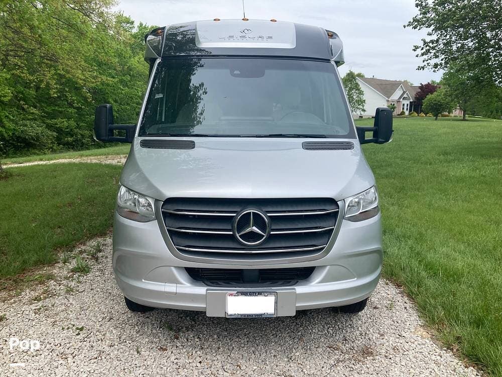 Call now about this 2020 Leisure Travel Serenity S24CB! 2020 Leisure Travel Serenity S24CB - Used Class B+ For Sale by Pop RVs in East Alton, Illinois features Air Conditioning, Generator, Awning, Leveling Jacks