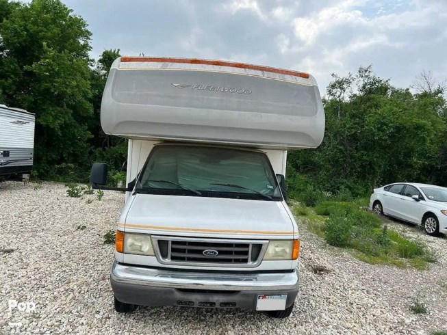 2007 Fleetwood Jamboree 31M - Used Class C For Sale by Pop RVs in Jarrell, Texas