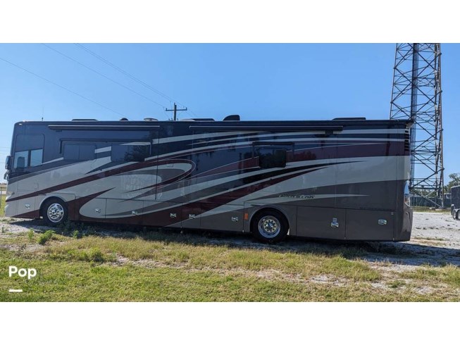 2017 Tiffin Phaeton 40AH - Used Diesel Pusher For Sale by Pop RVs in Bowling Green, Florida