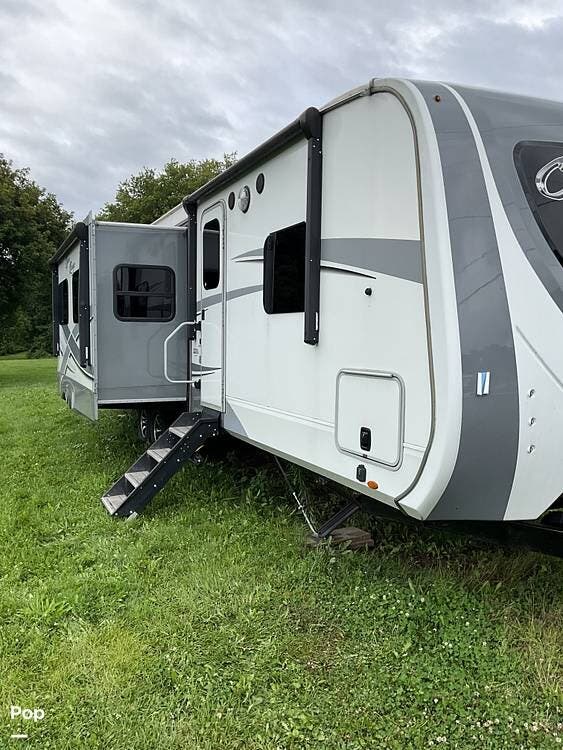 Contact us now about this 2019 Highland Ridge Open Range 328BHS! 2019 Open Range 328BHS by Highland Ridge from Pop RVs in Columbus, Michigan
