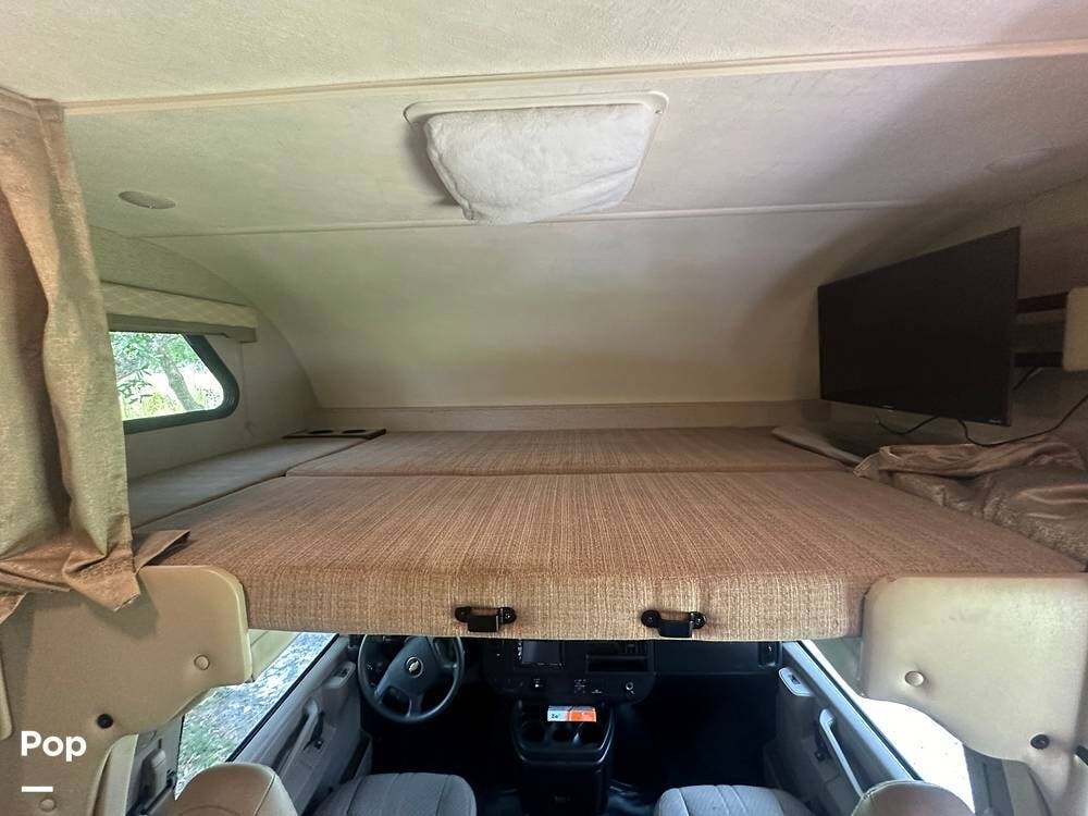 Used 2020 Thor Motor Coach Freedom Elite 22HE available in Kissimmee, Florida