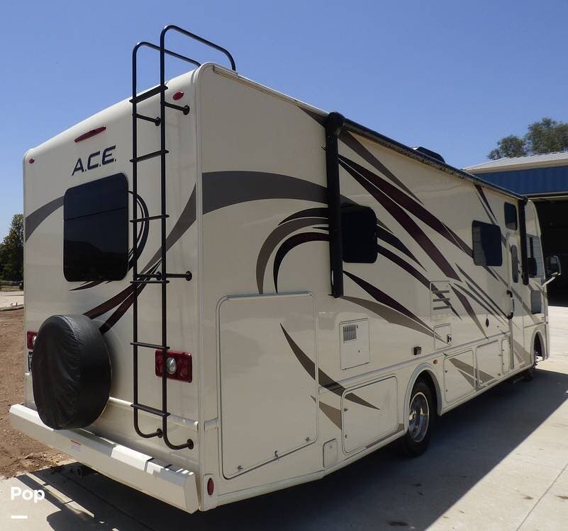 Contact us now about this 2020 Thor Motor Coach A.C.E. 30.3! 2020 A.C.E. 30.3 by Thor Motor Coach from Pop RVs in Valley Center, California