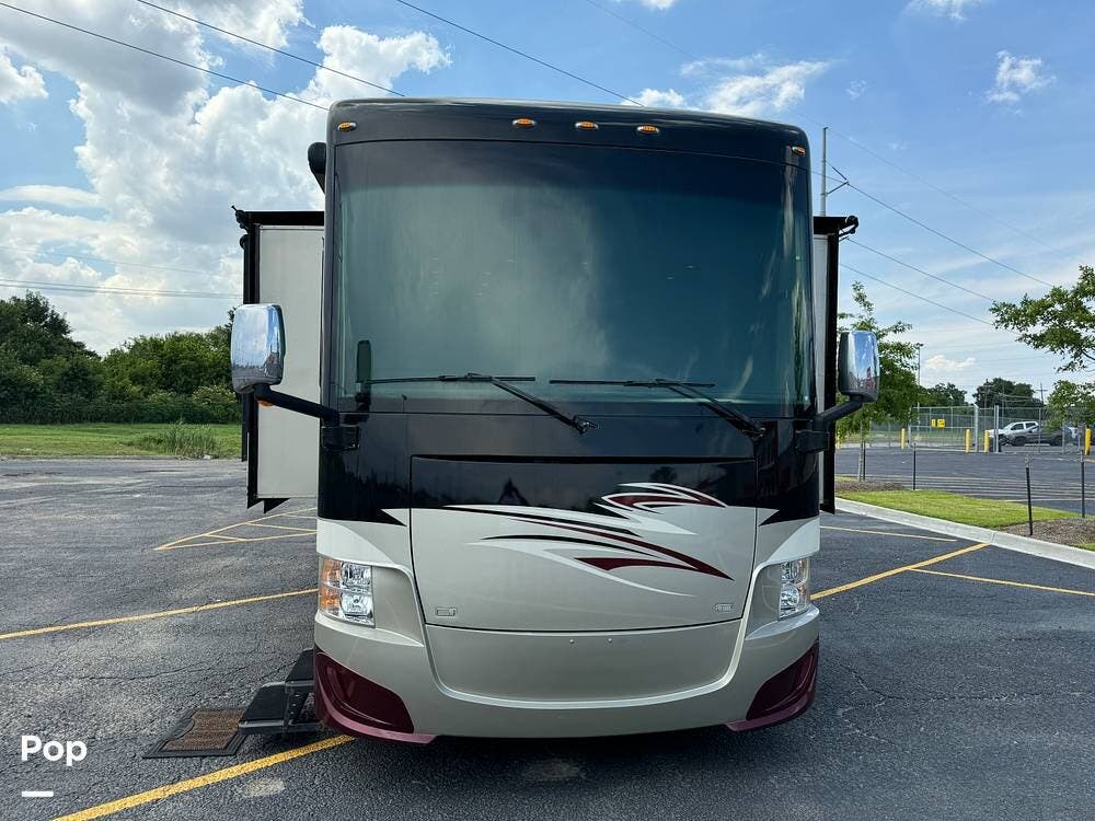 Call now about this 2014 Tiffin Allegro Red 33AA! 2014 Tiffin Allegro Red 33AA - Used Diesel Pusher For Sale by Pop RVs in Belle Chasse, Louisiana features Generator, Awning, Air Conditioning, Leveling Jacks, Slideout