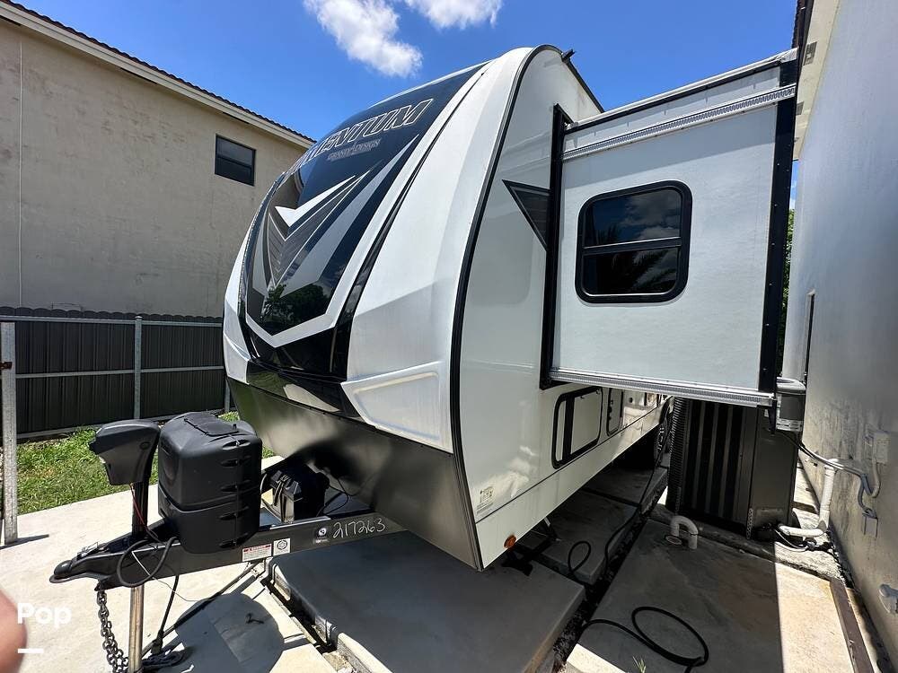 Contact us now about this 2022 Grand Design Momentum 23G! 2022 Momentum 23G by Grand Design from Pop RVs in Homestead, Florida