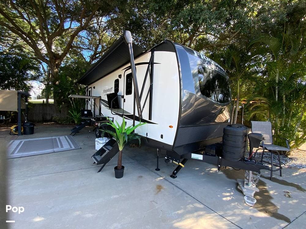 Contact us now about this 2023 Forest River Flagstaff 26RKBS! 2023 Flagstaff 26RKBS by Forest River from Pop RVs in Seminole, Florida