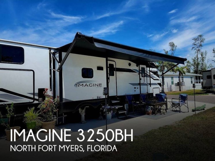 Email now about this 2022 Grand Design Imagine 3250BH! Used 2022 Grand Design Imagine 3250BH available in North Fort Myers, Florida