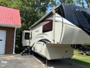 Contact us now about this 2021 Jayco Pinnacle 36SSWS! 2021 Pinnacle 36SSWS by Jayco from Pop RVs in Jonesborough, Tennessee