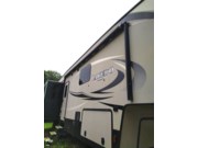 Call now about this 2018 Keystone Laredo 350FB! 2018 Keystone Laredo 350FB - Used Fifth Wheel For Sale by Pop RVs in Cornersville, Tennessee features Leveling Jacks, Slideout, Awning, Air Conditioning