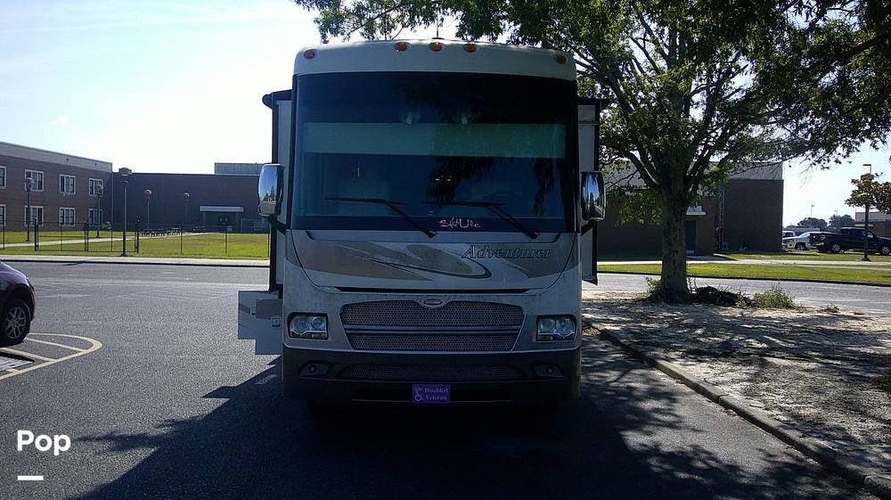 Contact us now about this 2013 Winnebago Adventurer 37F! 2013 Adventurer 37F by Winnebago from Pop RVs in Lexington, South Carolina