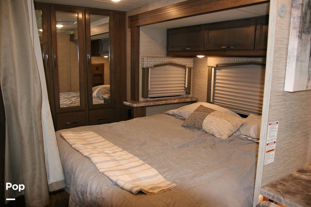 Used 2022 Thor Motor Coach Chateau 27R available in Lake Worth, Florida
