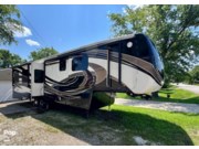 Call now about this 2015 DRV Mobile Suites 38RSSA! 2015 DRV Mobile Suites 38RSSA - Used Fifth Wheel For Sale by Pop RVs in Pleasant Prairie, Wisconsin features Air Conditioning, Leveling Jacks, Awning, Slideout