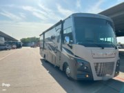 Call now about this 2022 Winnebago Vista 32M! 2022 Winnebago Vista 32M - Used Class A For Sale by Pop RVs in The Colony, Texas features Air Conditioning, Awning, Slideout, Generator, Leveling Jacks