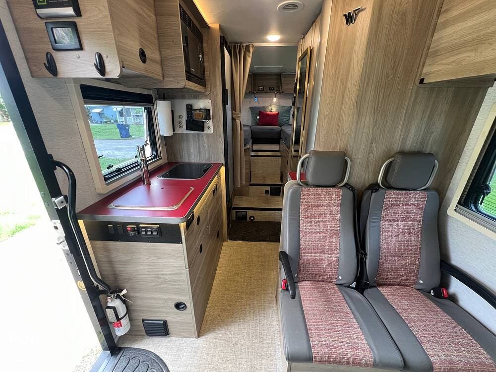 Call now about this 2022 Winnebago Ekko 22A AWD! 2022 Winnebago Ekko 22A AWD - Used Conversion Van For Sale by Pop RVs in Saint Petersburg, Florida features Air Conditioning