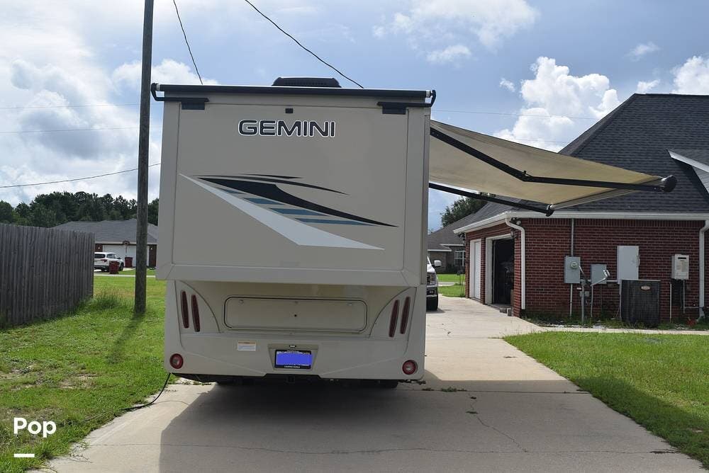 Used 2018 Thor Motor Coach Gemini 23TR available in Holt, Florida