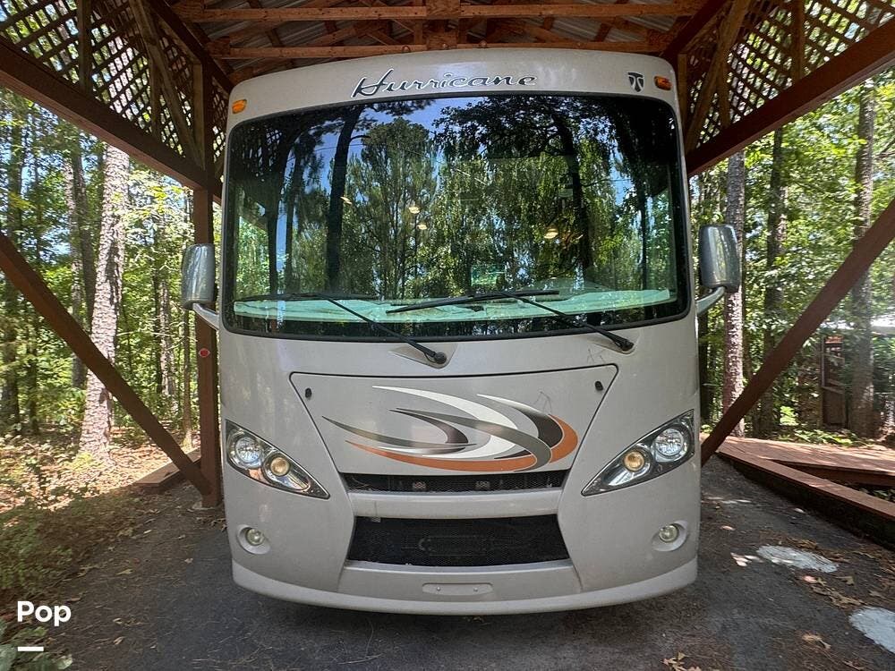 Contact us now about this 2015 Thor Motor Coach Hurricane 27K! 2015 Hurricane 27K by Thor Motor Coach from Pop RVs in Eureka Springs, Arkansas
