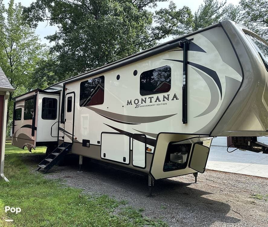 Used 2019 Keystone Montana 3811MS available in Alger, Michigan