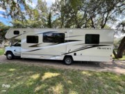 Call now about this 2020 Winnebago Minnie Winnie 31K! 2020 Winnebago Minnie Winnie 31K - Used Class C For Sale by Pop RVs in Boerne, Texas features Slideout, Air Conditioning, Awning, Generator, Leveling Jacks