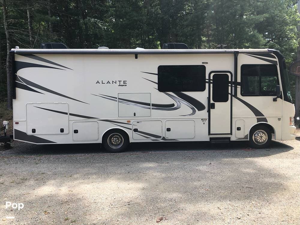 Contact us now about this 2020 Jayco Alante 29S! 2020 Alante 29S by Jayco from Pop RVs in Sharon, Massachusetts