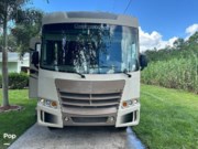 Call now about this 2017 Forest River Georgetown GT3 30X3! 2017 Forest River Georgetown GT3 30X3 - Used Class A For Sale by Pop RVs in Port Saint Lucie, Florida features Awning, Slideout, Air Conditioning, Leveling Jacks, Generator
