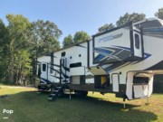 Contact us now about this 2021 Keystone Fuzion 369! 2021 Fuzion 369 by Keystone from Pop RVs in Jonesville, South Carolina