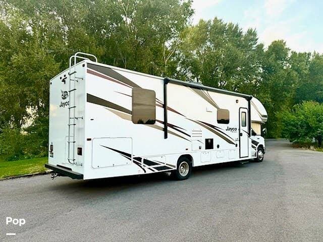 Call now about this 2020 Jayco Redhawk 29XK! 2020 Jayco Redhawk 29XK - Used Class C For Sale by Pop RVs in Rigby, Idaho features Leveling Jacks, Generator, Air Conditioning, Slideout