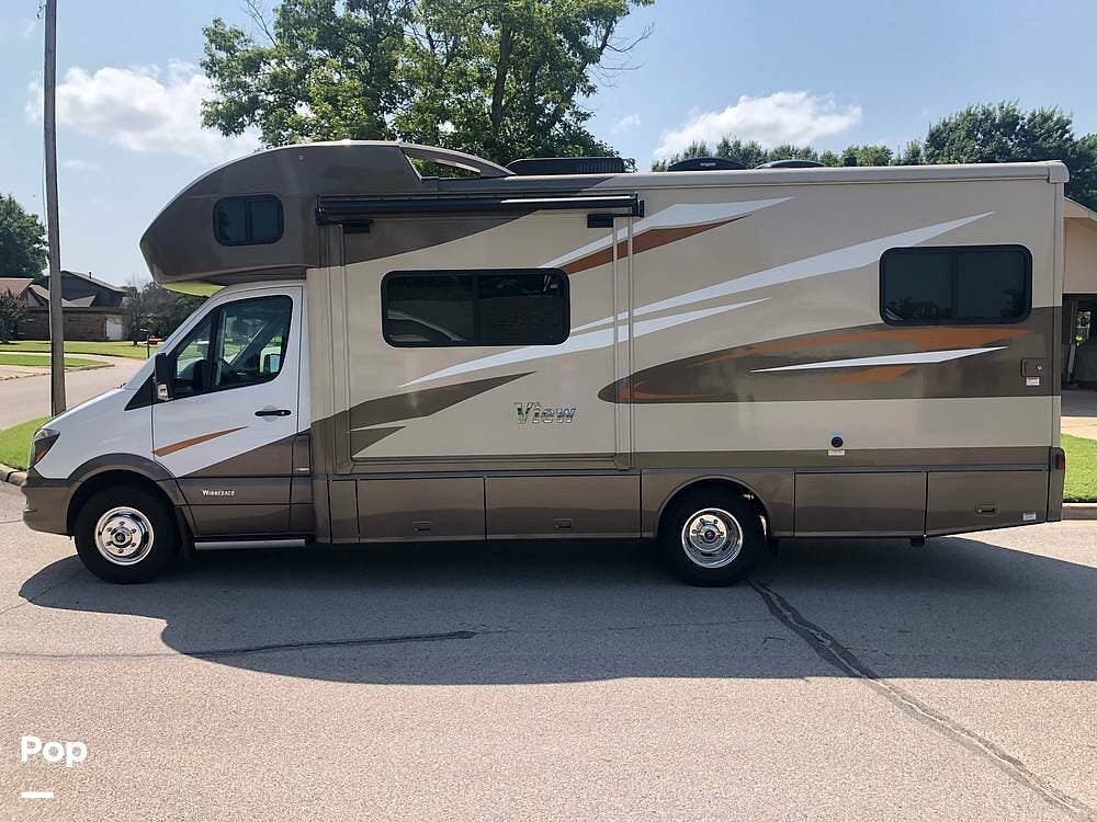Contact us now about this 2017 Winnebago View 24G! 2017 View 24G by Winnebago from Pop RVs in Austin, Texas